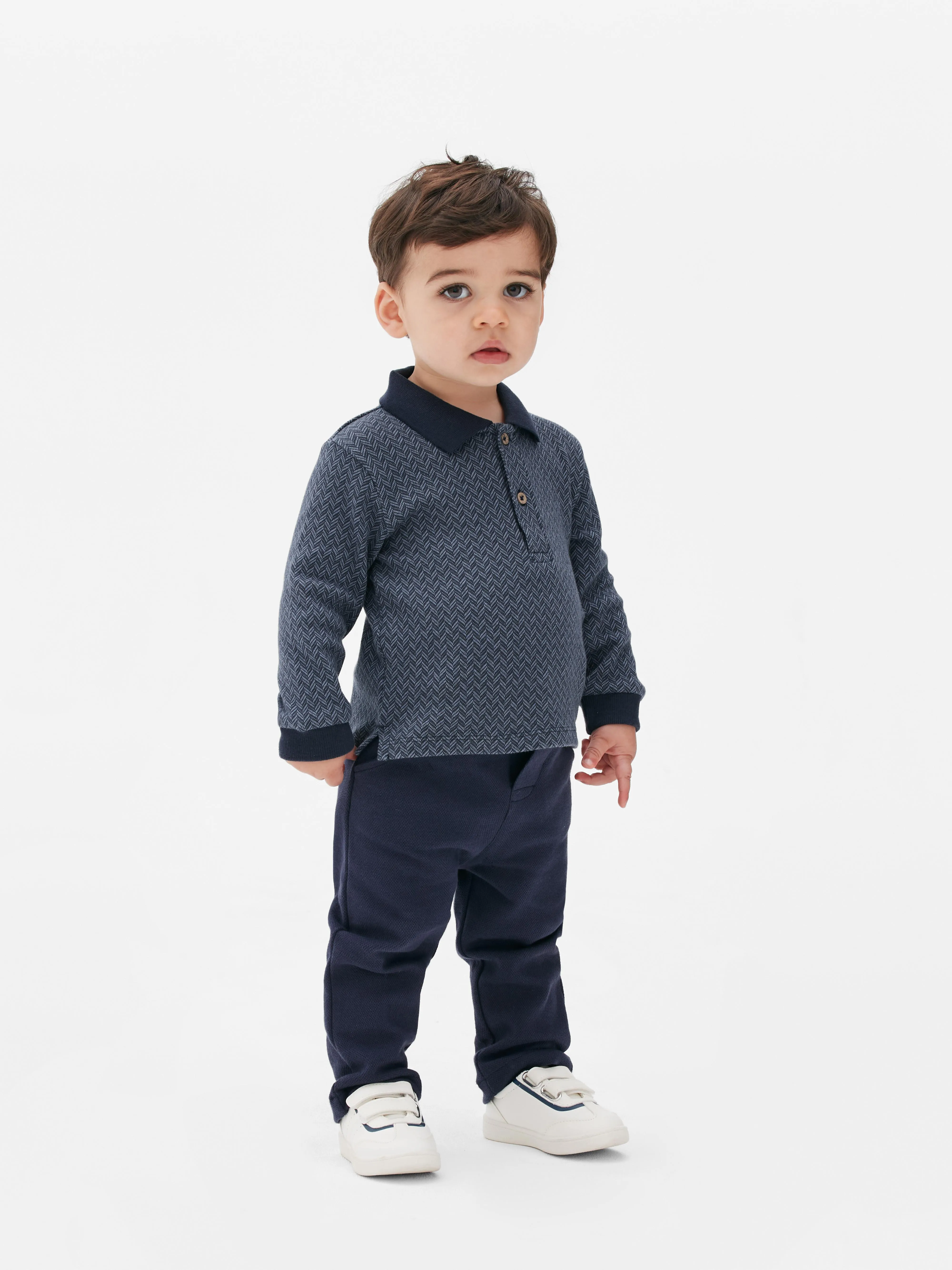 Completo polo e pantaloni