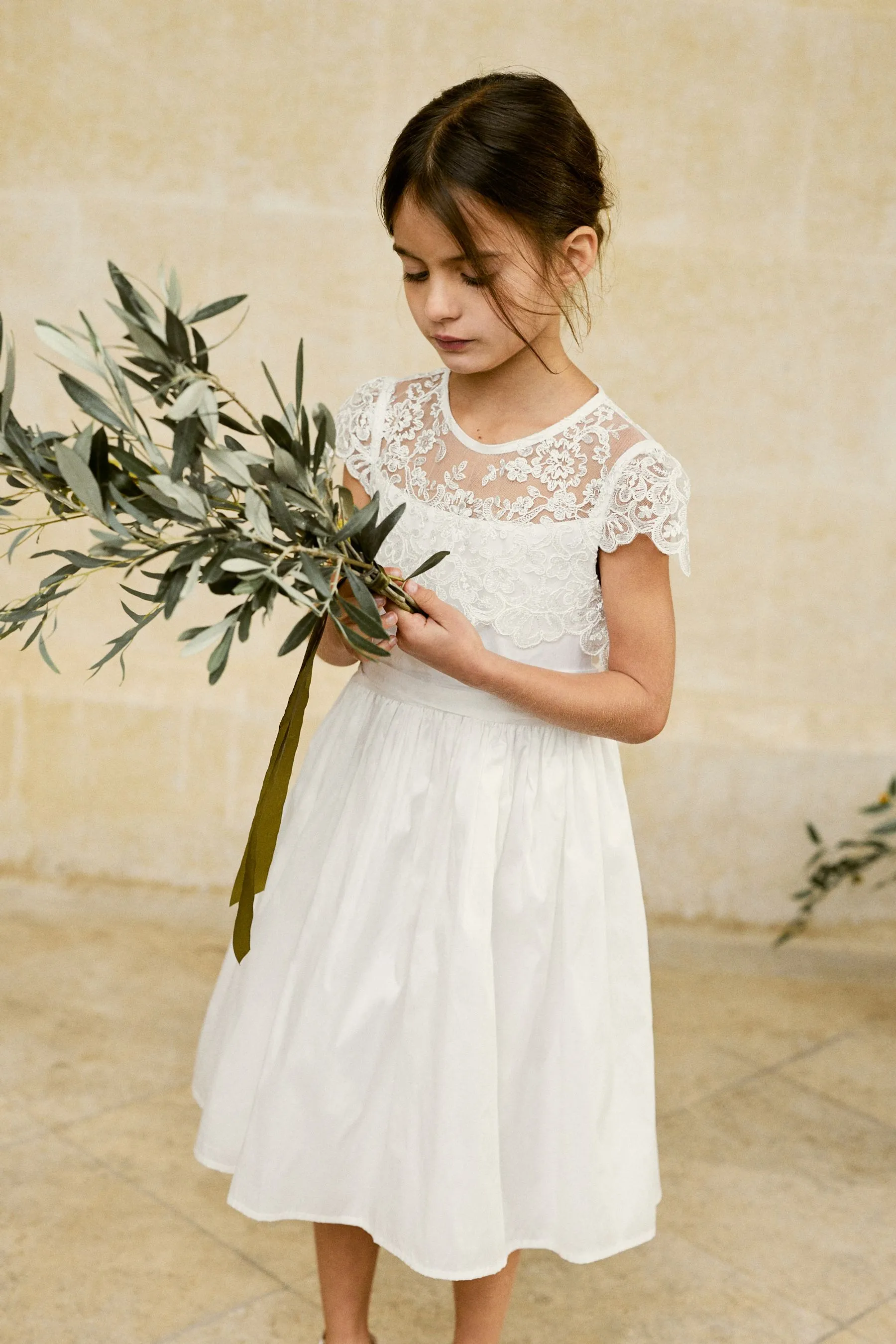 Lace Bodice Flower Girl Bow Dress (3-16yrs)    
